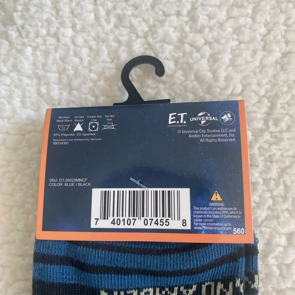 Universal E.T. The Extra-Terrestrial Crew Socks